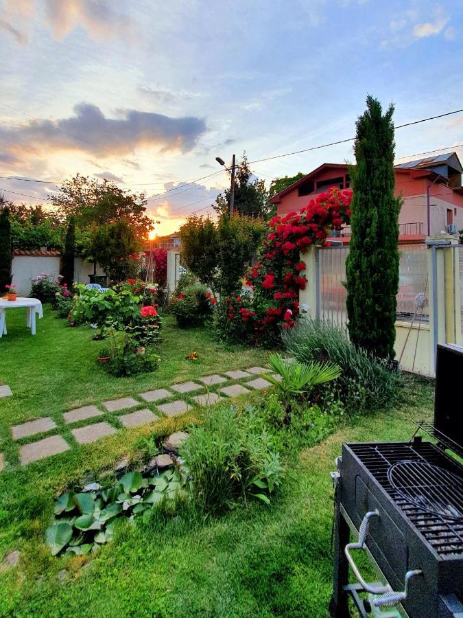 Vila Granada เอโฟริเอนอร์ด ภายนอก รูปภาพ