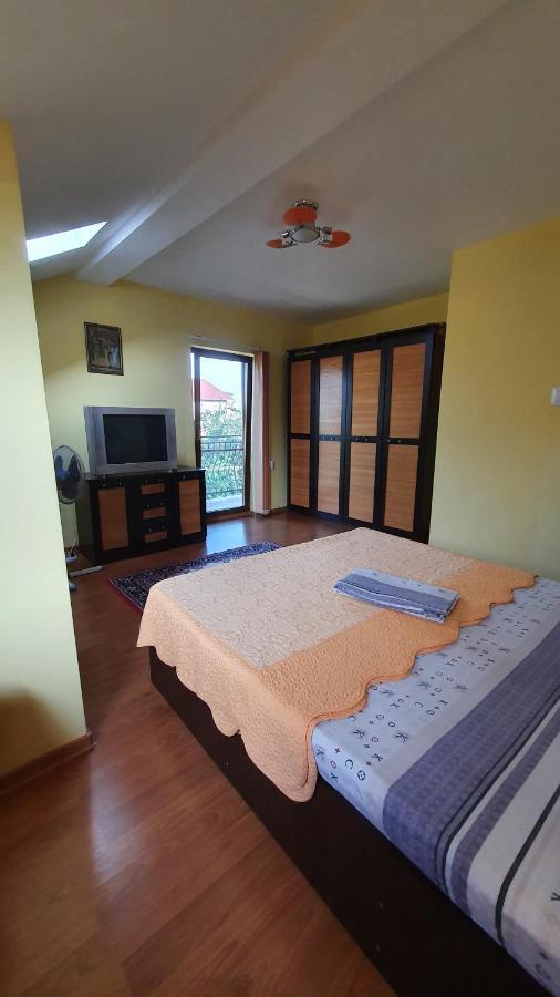 Vila Granada เอโฟริเอนอร์ด ภายนอก รูปภาพ